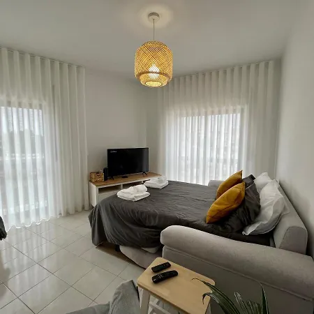 Apartmán Casa Da Estacao_sao Martinho Do Porto São Martinho do Porto