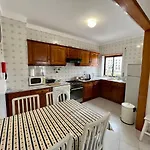 Διαμέρισμα Casa Da Estacao_sao Martinho Do Porto *